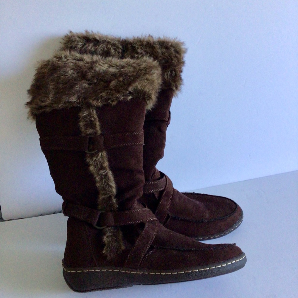 NEW American Eagle Dark Brown Suede Fur-Trimmed Boots. Size 10 - Picture 3 of 7